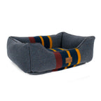 Pendleton Vintage Camp Berber Kuddler Dog Bed - Umber, X-Large (42" w x 30" d x 10½"h)