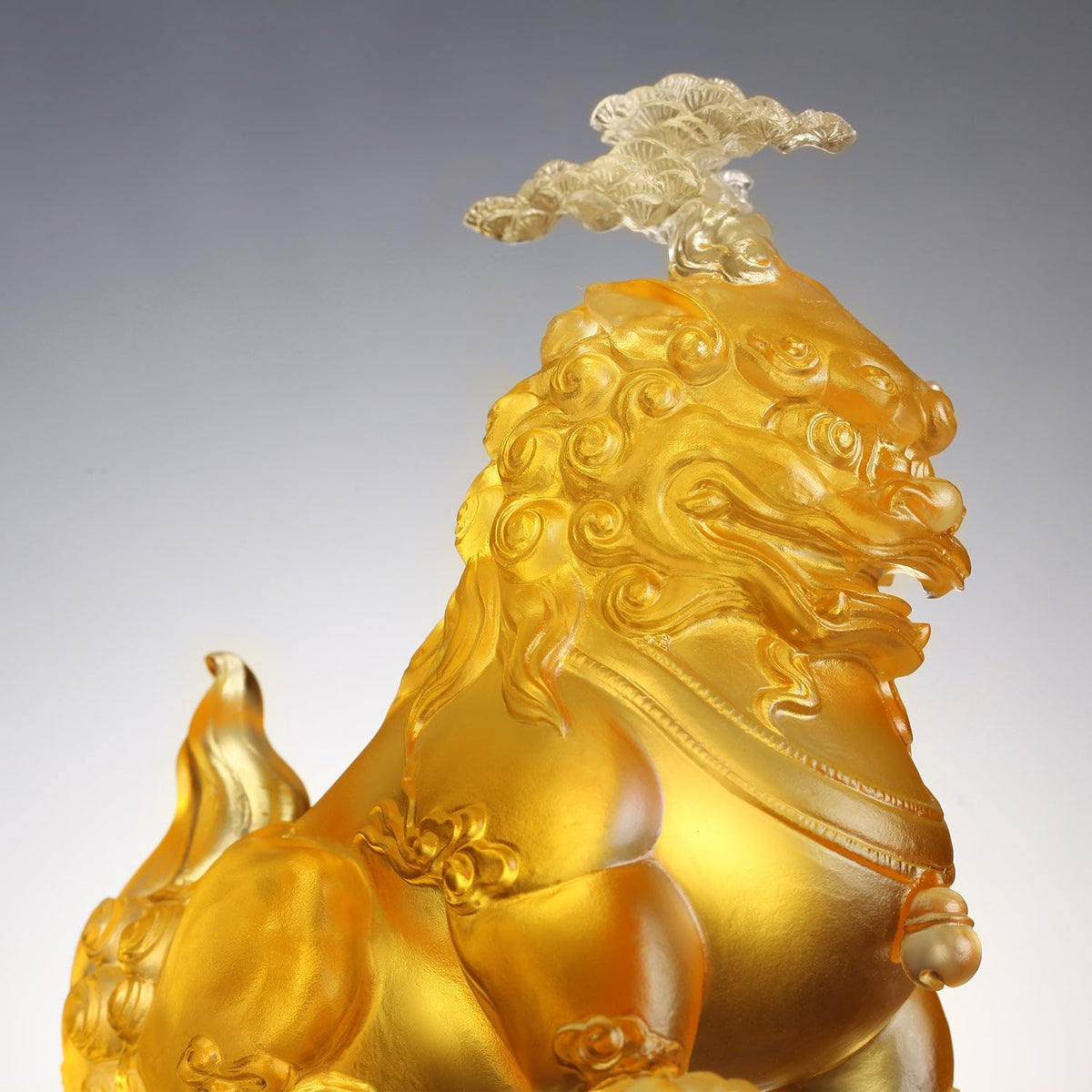 Foo Dog Sculpture | Evergreen Lion (Gold)