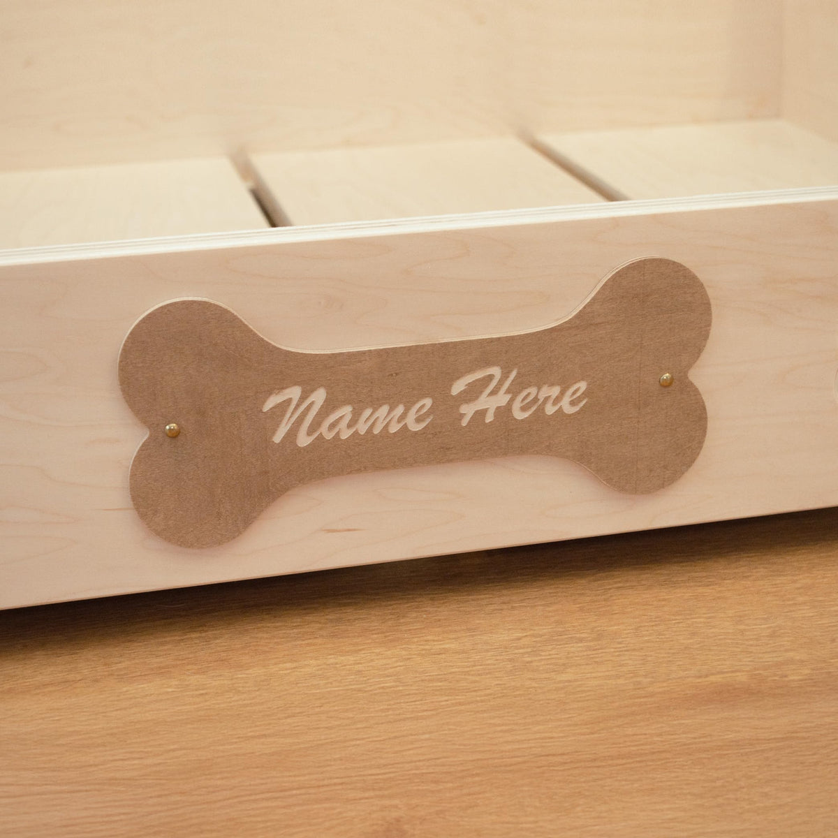 Custom Engraved Raised Wooden Pet Bed – Handcrafted Elevated Dog & Cat Bed Furniture– Personalize Up to 15 Characters – Eco-Friendly – Made in USA – Pet Bed Not Included (Large)